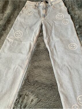 Hollister Light Blue Jeans with White Smile Prints